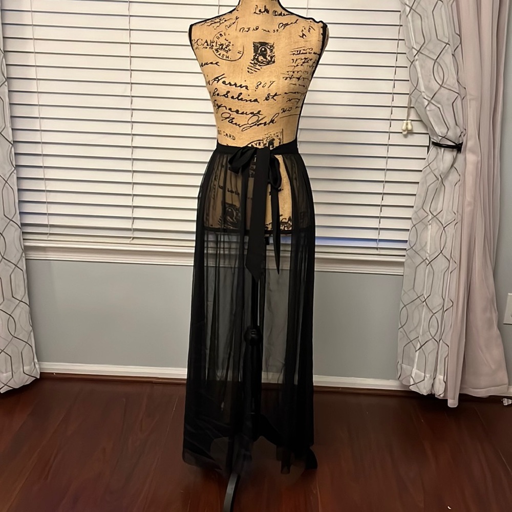 Skirt wrap